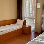 Veronika Hotel